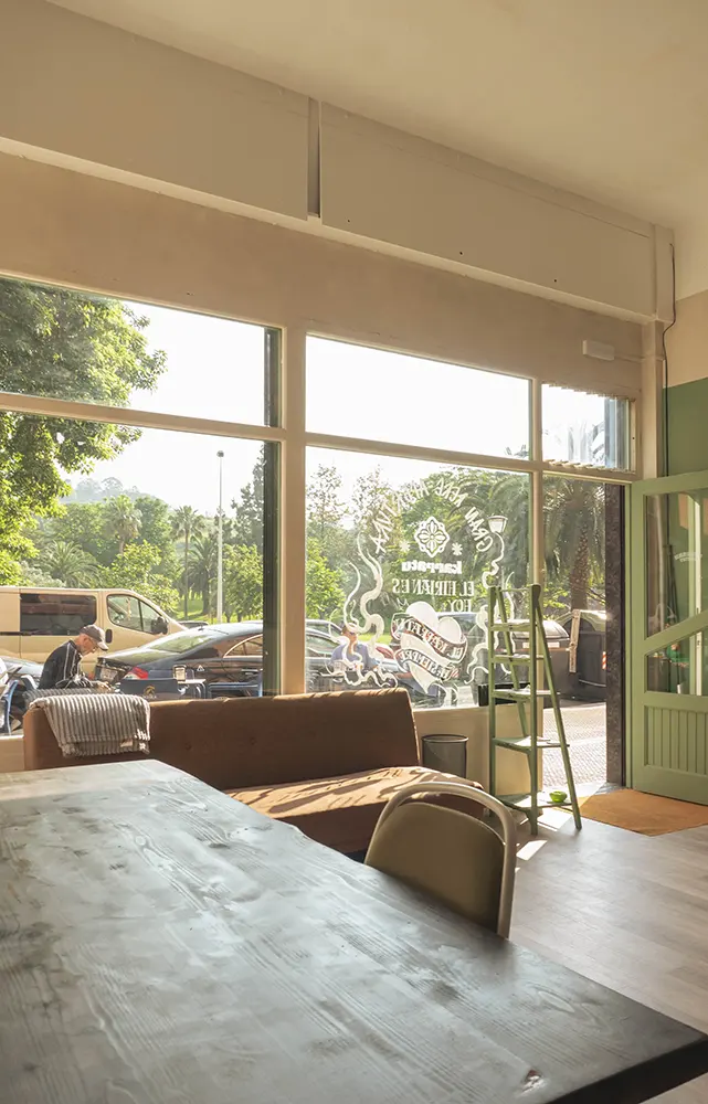 Estudio de tatuajes Karratu en el barrio de La Peña Bilbao